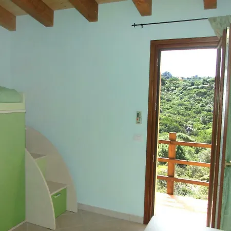 Locazione Turistica Flavia Holiday home Trinita d'Agultu e Vignola